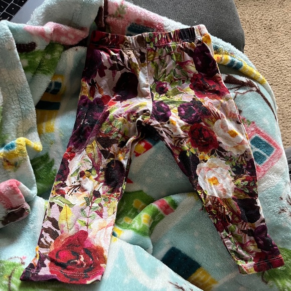 B 12    Posh Peanut Corrine Bamboo LS PJ’s - Picture 1 of 6